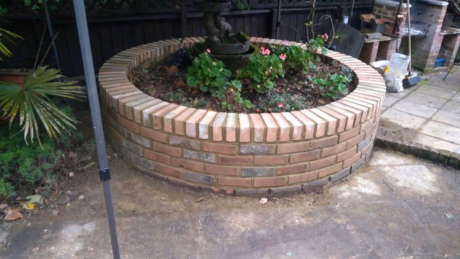 Garden Wall image 2