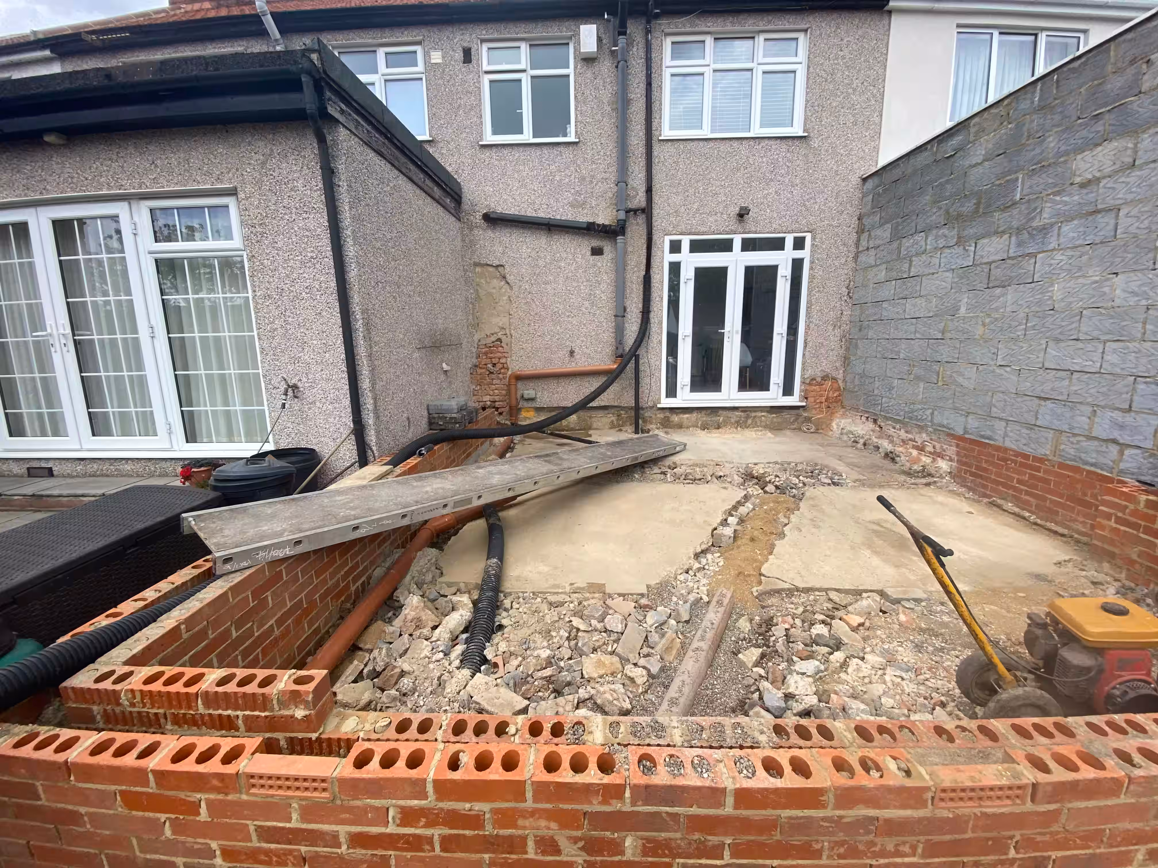 Modern Kitchen Extension image 9